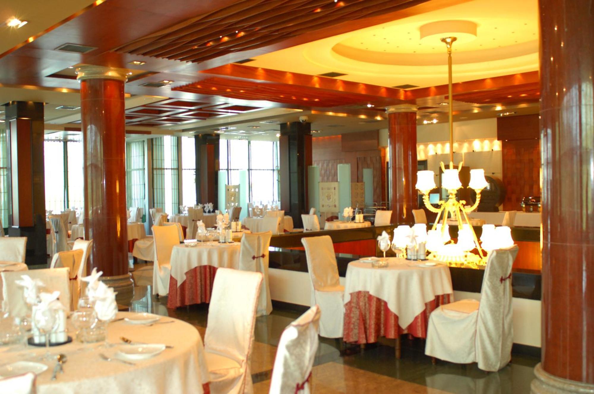 Grand Hotel Europa Shkoder Luaran gambar