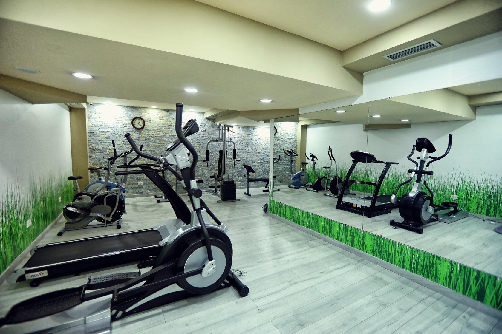 Grand Hotel Europa Shkoder Luaran gambar