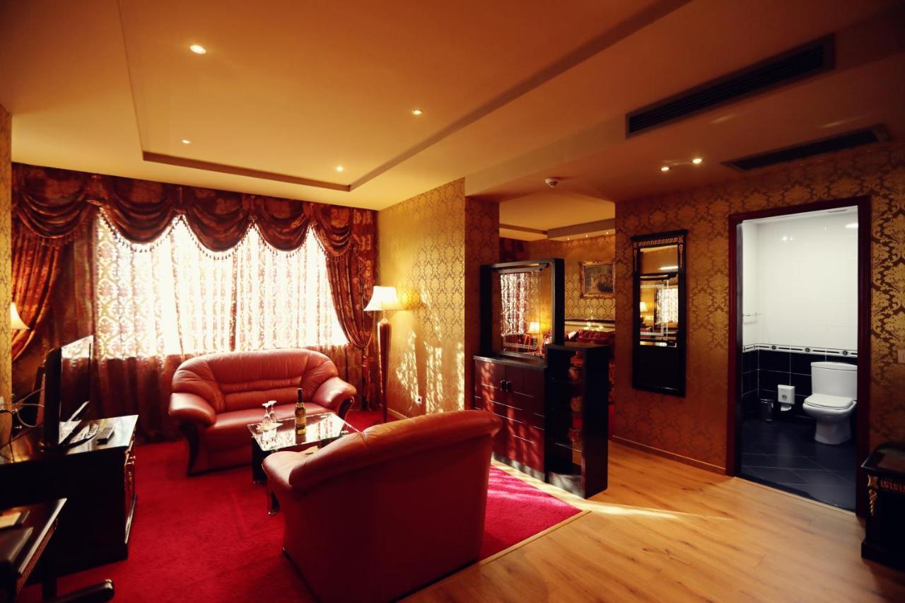Grand Hotel Europa Shkoder Luaran gambar