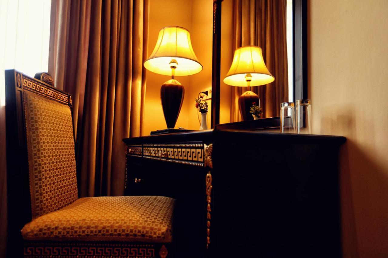 Grand Hotel Europa Shkoder Luaran gambar
